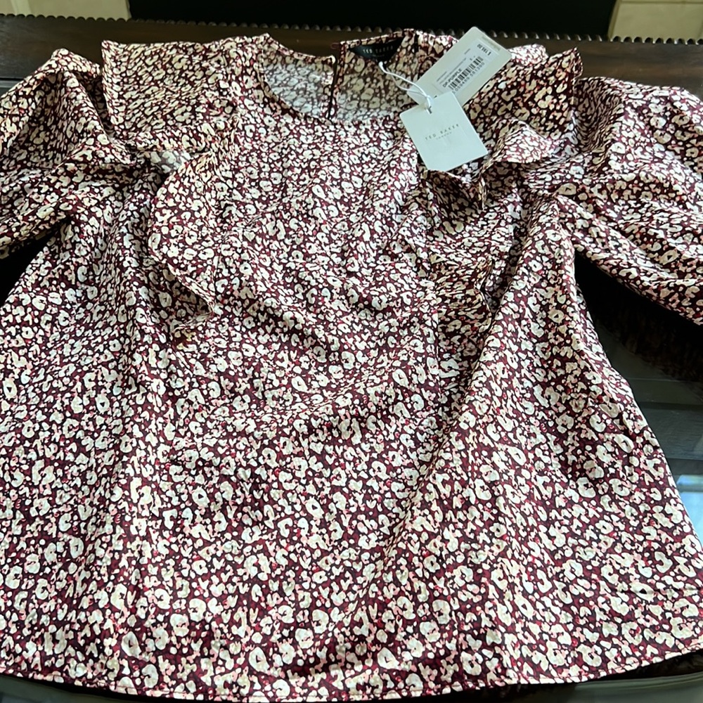 TED BAKER LONDON Ruffle-Trim Abstract Top - Picture 10 of 13